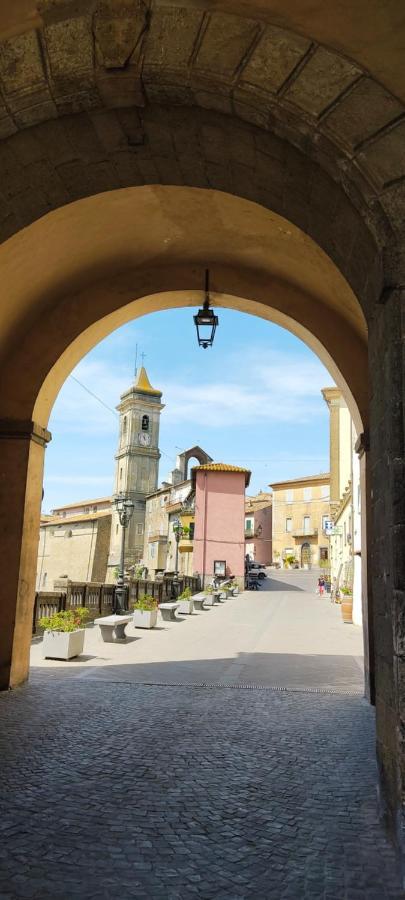 Ferienwohnung La Chascona Di Farnese Casa Di Tufo Nel Borgo Exterior foto